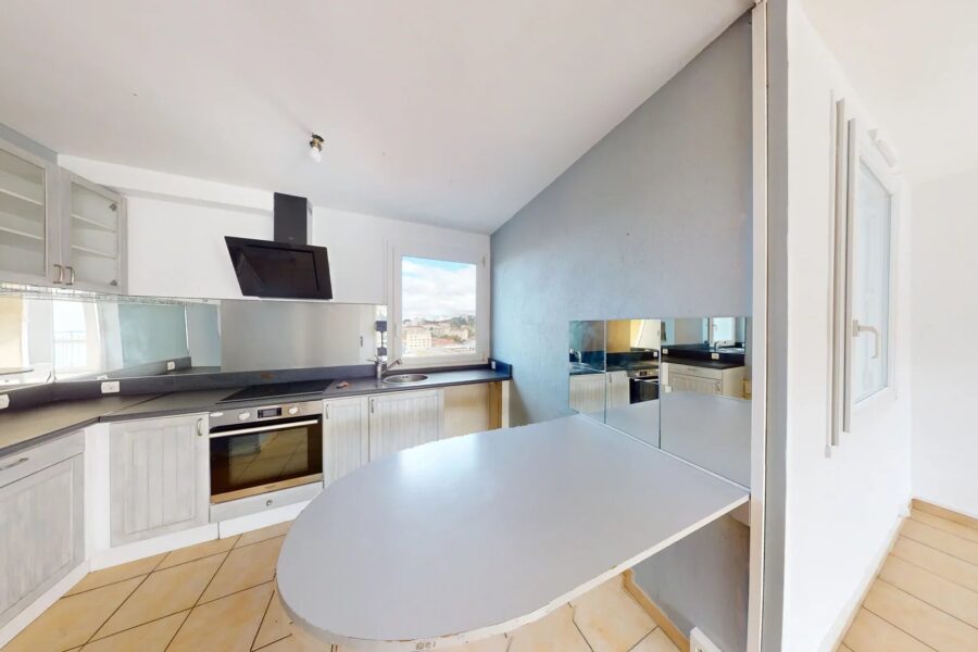 Appartement à vendre à Saint-Étienne — Vue montagne — photo 12