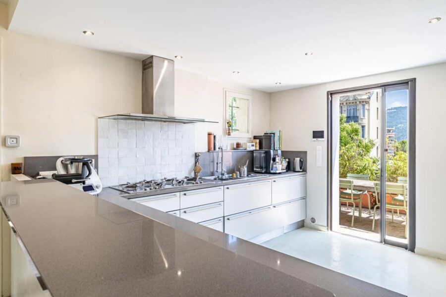 Maison à vendre à Nice — Vue montagne — photo 6