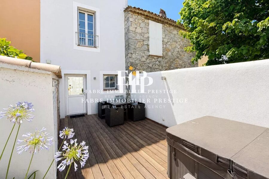 Maison à vendre à Grimaud — Vue marina & port — photo 12