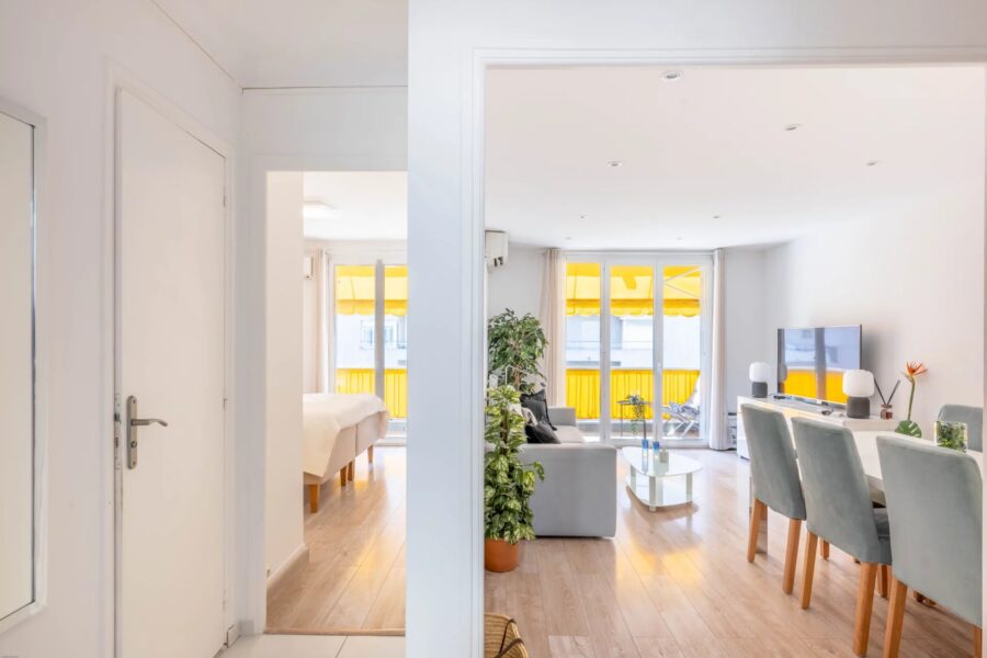 Appartement à vendre à Cagnes-sur-mer — Vue sur la ville — photo 5