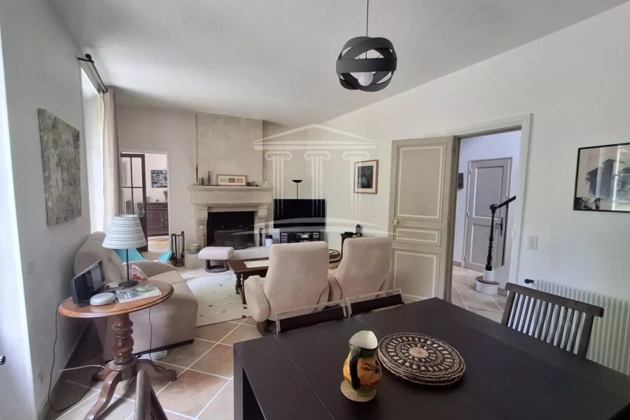 Maison à vendre à Sorgues — Vue parc & jardin — photo 4