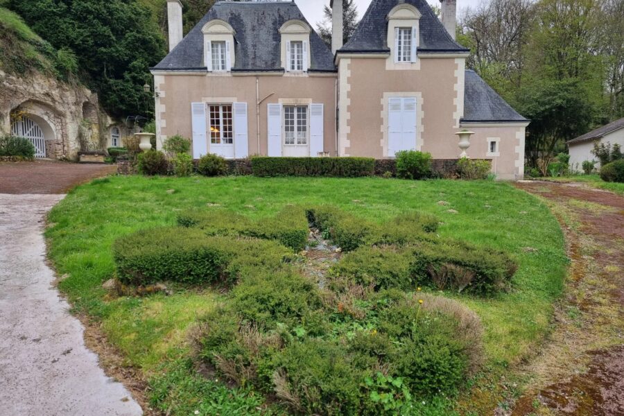 Maison à vendre à La chartre-sur-le-loir — Vue nature — photo 2