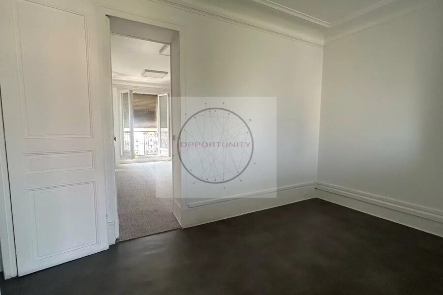 Appartement à vendre à Saint-mandé — Vue sur la ville — photo 6
