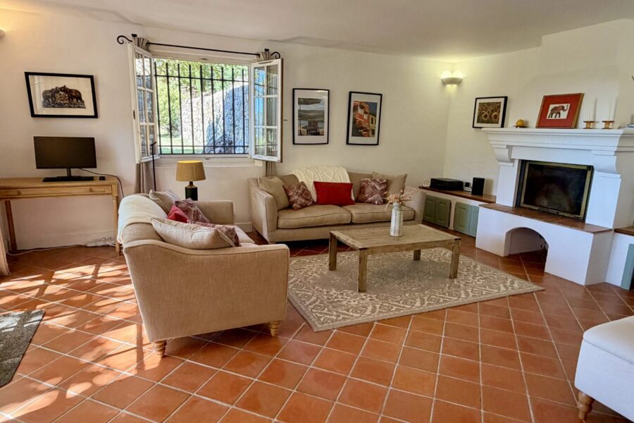 Maison à vendre à Seillans — Vue montagne — photo 39
