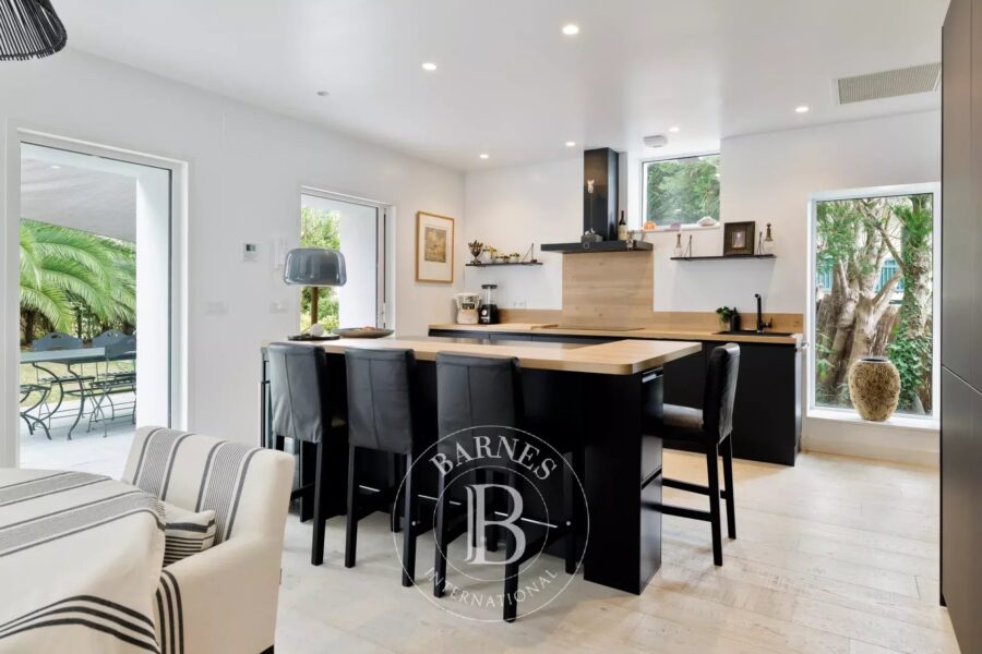 Maison à vendre à Ciboure — Vue mer — photo 8