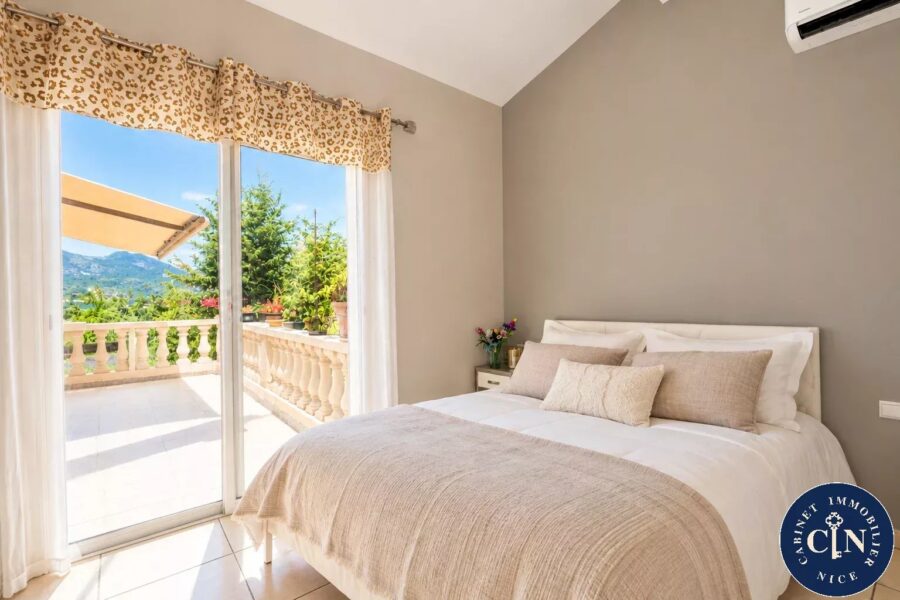 Maison à vendre à Contes — Vue montagne — photo 14
