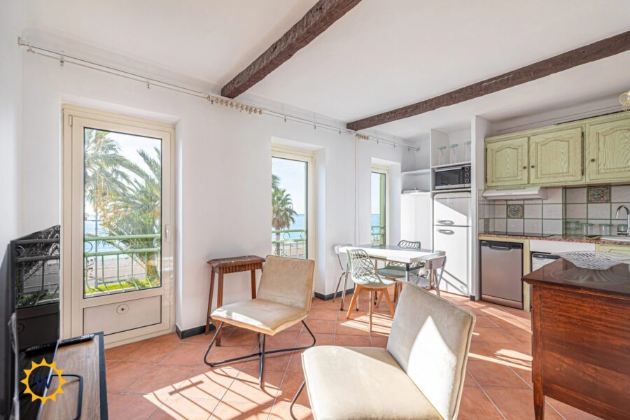Appartement à louer à Nice — Vue mer — photo 2