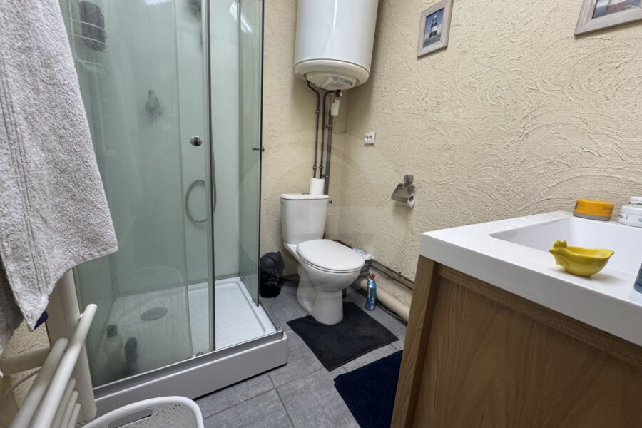 Appartement à vendre à Balaruc-les-bains — Vue mer — photo 6