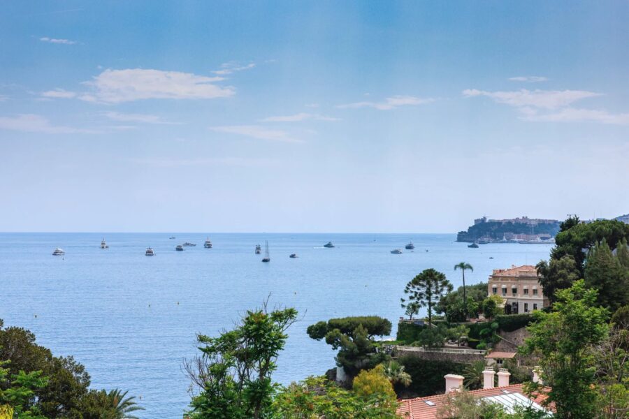 Appartement à vendre à Roquebrune-cap-martin — Vue mer — photo 1