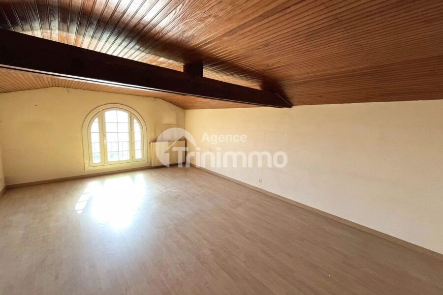 Maison à vendre à Berre-les-alpes — Vue montagne — photo 8