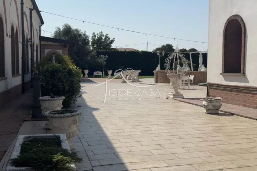 Maison à vendre à Bagnolo san vito — Vue nature — photo 61
