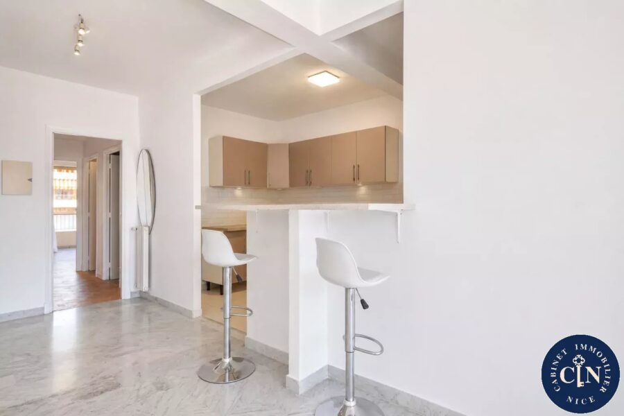 Appartement à vendre à Nice — Vue sur la ville — photo 6