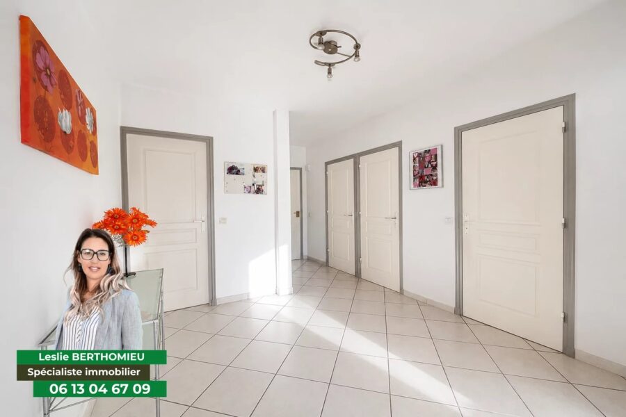 Appartement à vendre à Saint-Étienne — Vue sur la ville — photo 11