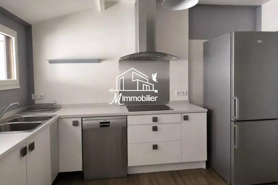Maison à vendre à Cuxac-d&rsquo;aude — Vue sur la ville — photo 3