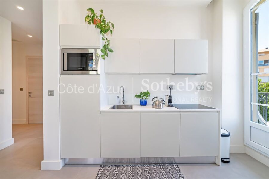 Appartement à vendre à Nice — Vue sur la ville — photo 4
