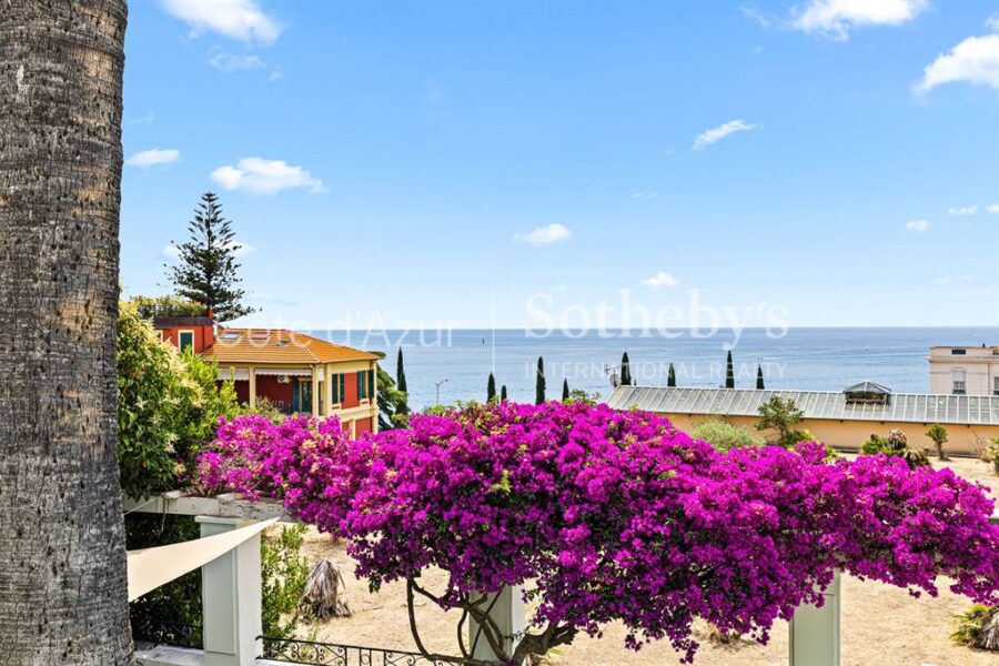 Maison à vendre à Nice — Vue mer — photo 1