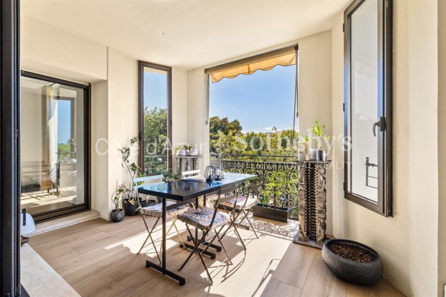 Appartement à vendre à Nice — Vue parc & jardin — photo 1