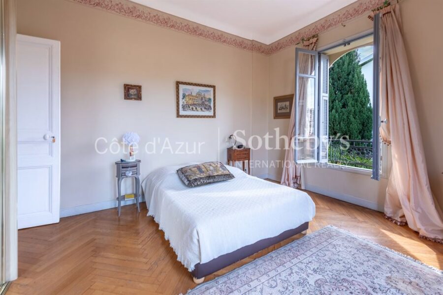Maison à vendre à Nice — Vue nature — photo 12