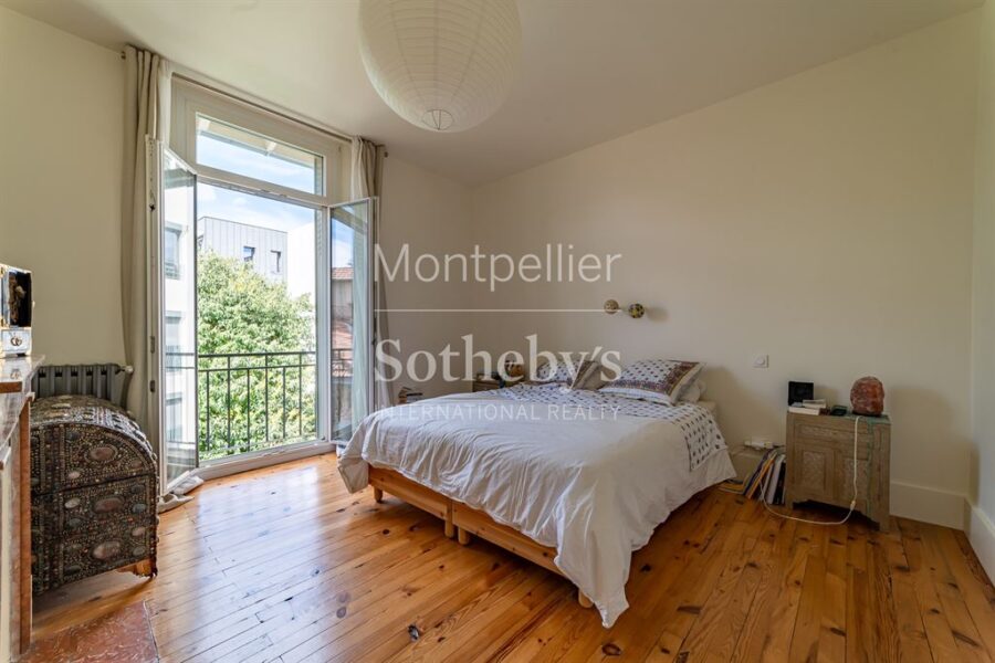 Maison à vendre à Montpellier — Vue monument — photo 17