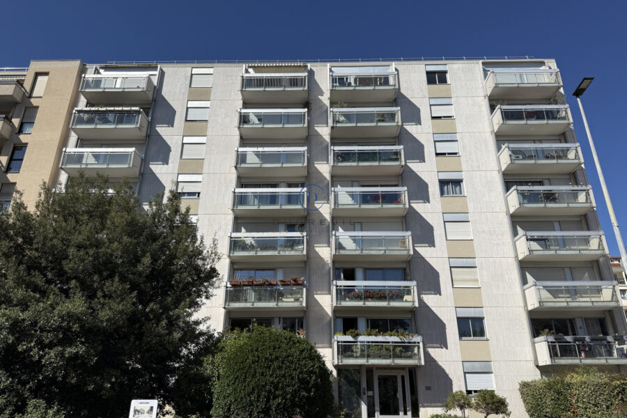 Appartement à louer à Courbevoie — Vue sur la ville — photo 13