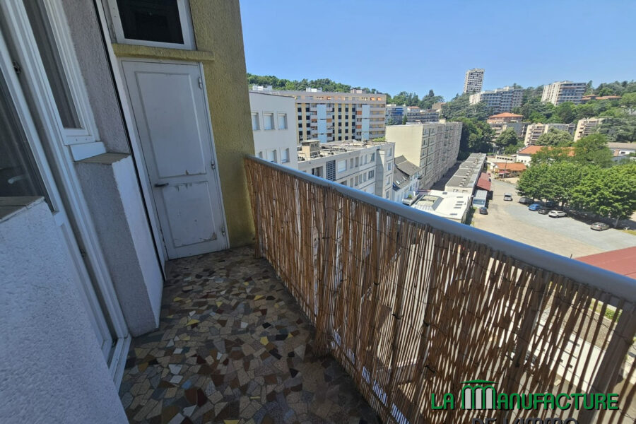 Appartement à vendre à Saint-Étienne — Vue sur la ville — photo 6