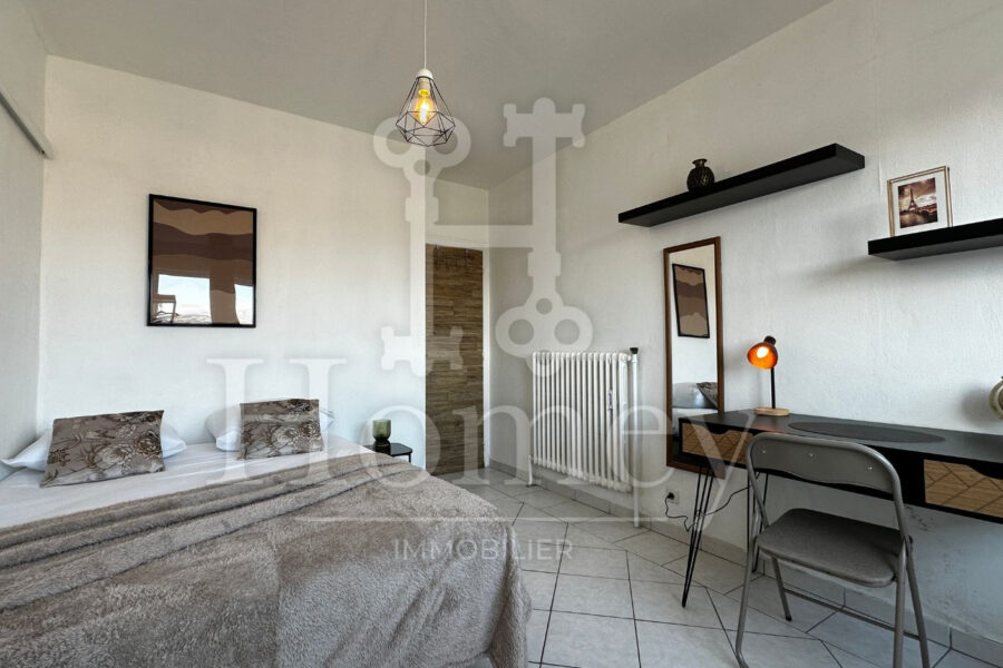 Appartement à louer à Gaillard — Vue sur la ville — photo 5