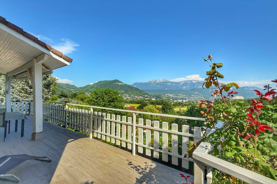 Maison à vendre à Voiron — Vue montagne — photo 8