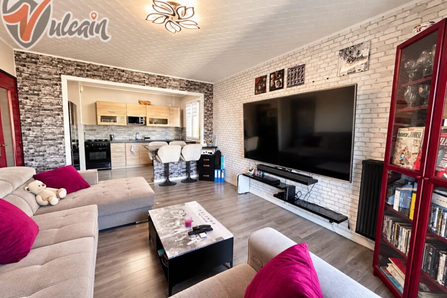 Appartement à vendre à Clermont-ferrand — Vue sur la ville — photo 5