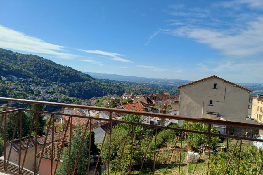 Maison à vendre à Thiers — Vue montagne — photo 12