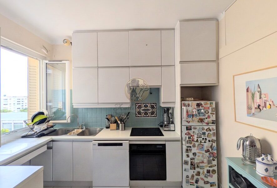 Appartement à vendre à Lyon — Vue sur la ville — photo 8