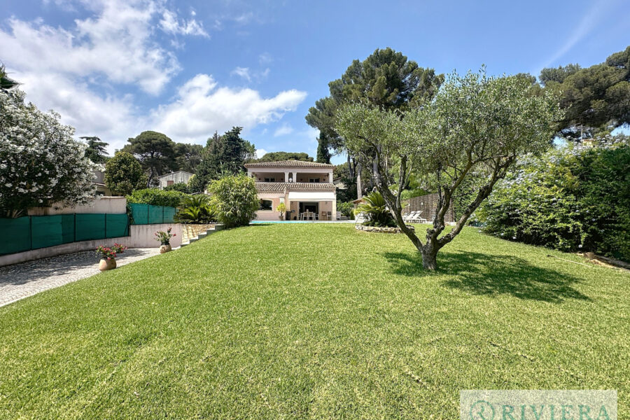 Maison à vendre à Le cannet — Vue dégagée — photo 1