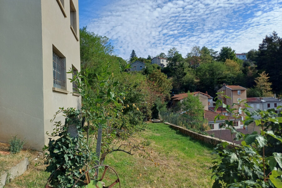 Maison à vendre à Thiers — Vue montagne — photo 11