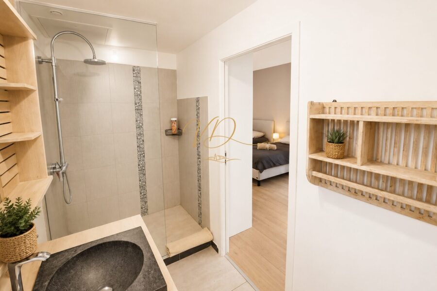 Maison à vendre à La croix-valmer — Vue mer — photo 18