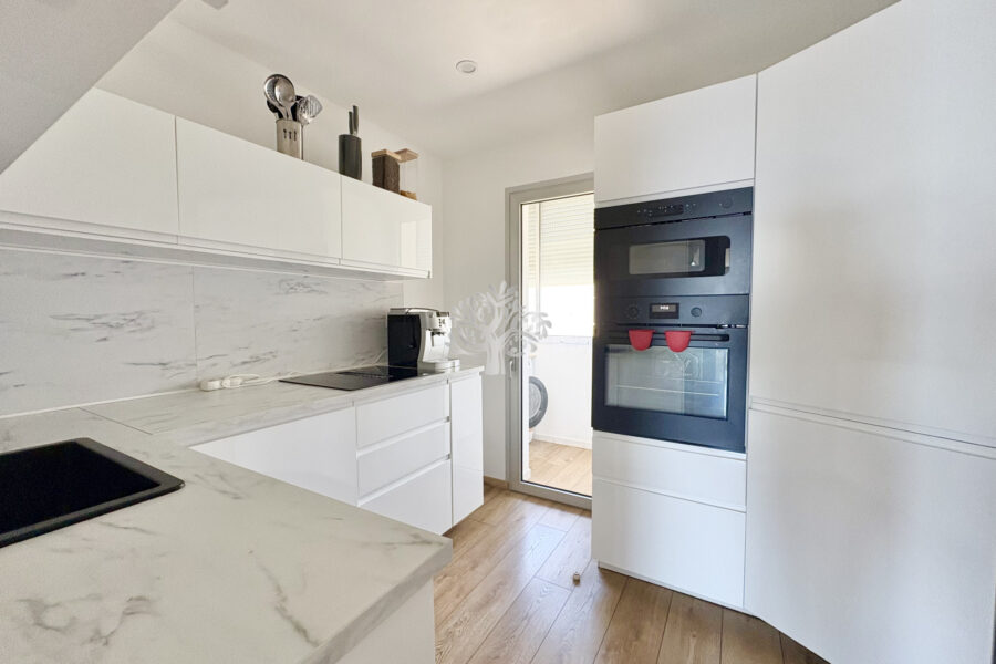 Appartement à vendre à Six-fours-les-plages — Vue mer — photo 3