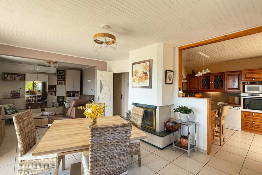 Maison à vendre à Voiron — Vue montagne — photo 16