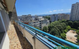 Appartement à vendre à Saint-Étienne — Vue sur la ville — photo 1