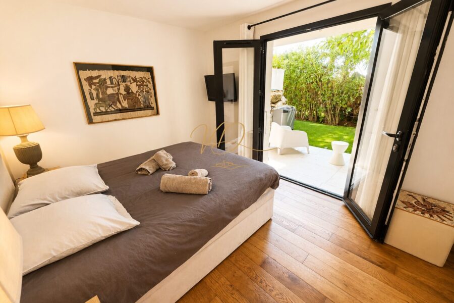 Maison à vendre à La croix-valmer — Vue mer — photo 10