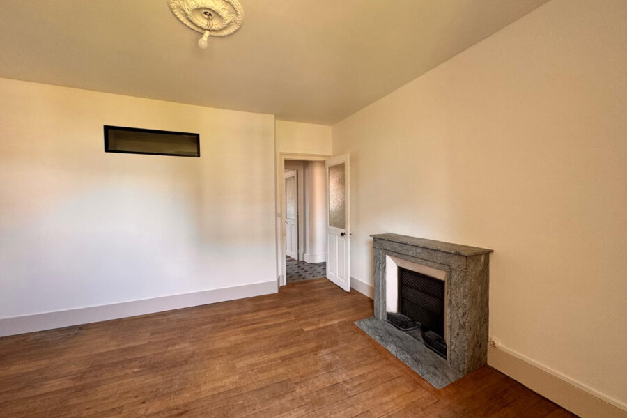 Appartement à vendre à Grenoble — Vue montagne — photo 2