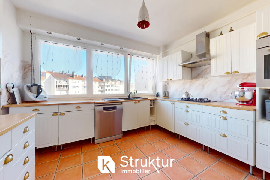 Appartement à vendre à Metz — Vue sur la ville — photo 6