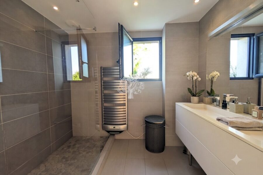 Maison à vendre à Le beausset — Vue nature — photo 14