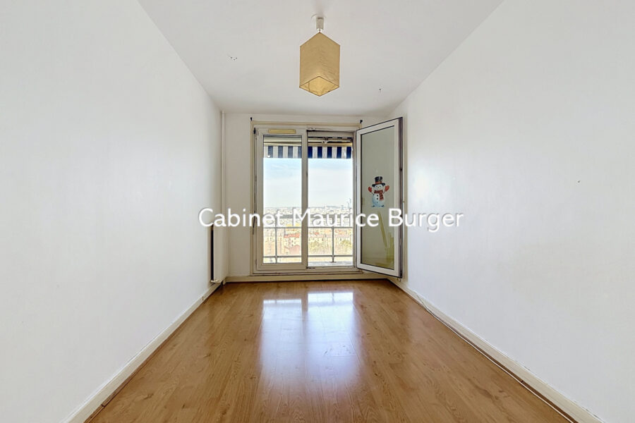 Appartement à vendre à Clichy — Vue sur la ville — photo 9
