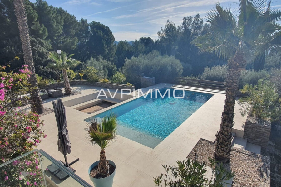 Maison à vendre à La ciotat — Vue mer — photo 5
