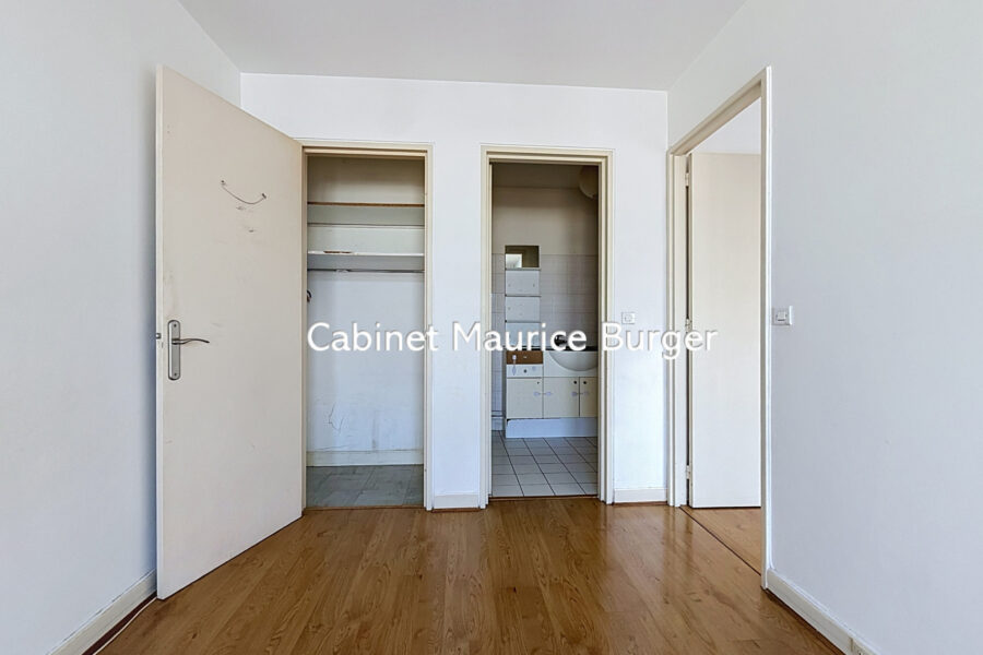 Appartement à vendre à Clichy — Vue sur la ville — photo 11