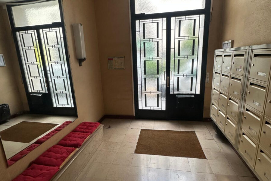 Appartement à vendre à Paris — Vue sur la ville — photo 11
