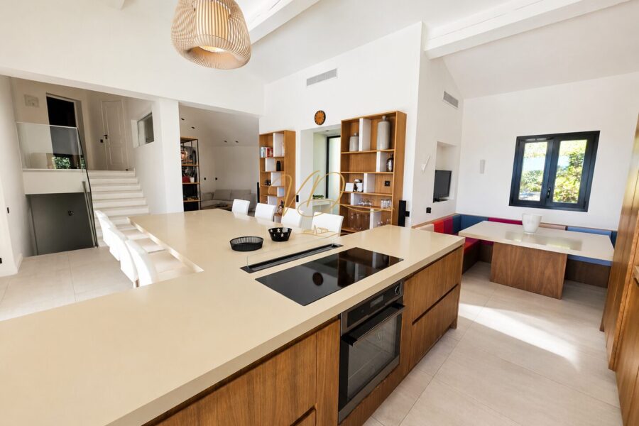 Maison à vendre à La croix-valmer — Vue mer — photo 5