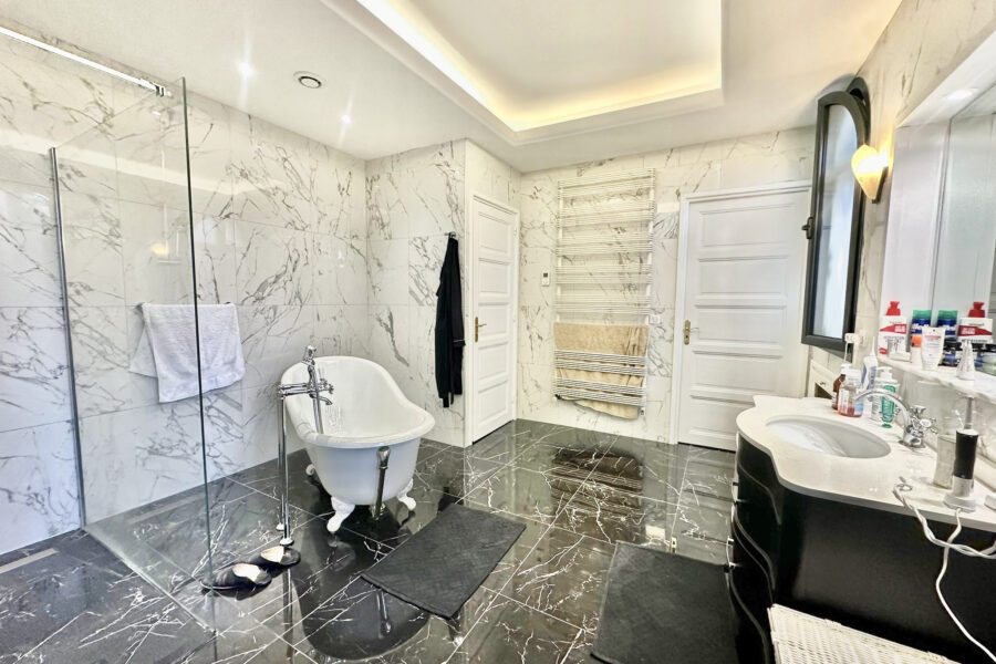Maison à vendre à Cannes — Vue mer — photo 15
