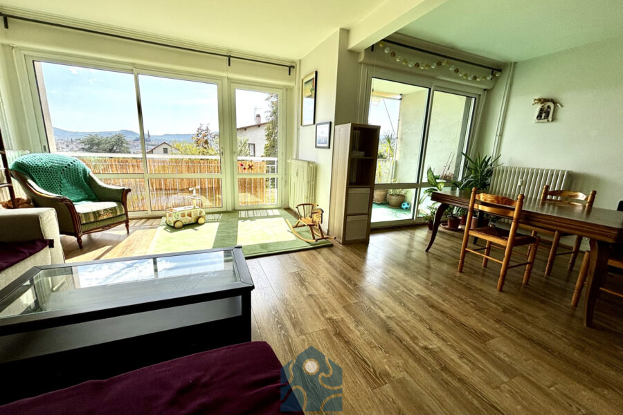 Appartement à vendre à Clermont-ferrand — Vue sur la ville — photo 3