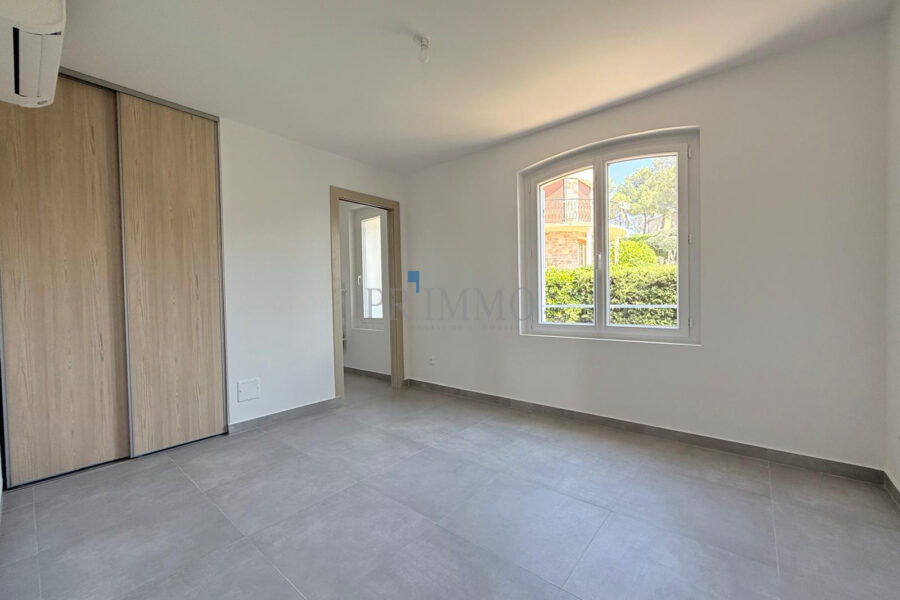 Appartement à vendre à Saint-raphaël — Vue nature — photo 7
