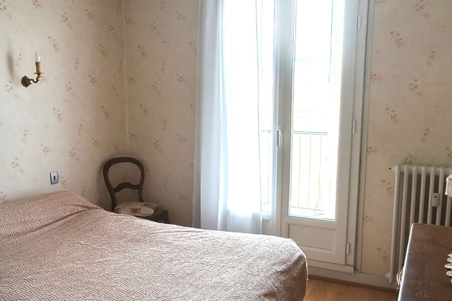 Appartement à vendre à Autun — Vue sur la ville — photo 6