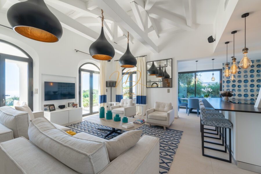 Maison à vendre à La Croix-Valmer — Vue mer — photo 10